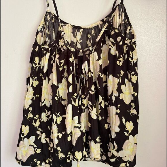FREE PEOPLE Hot Take Floral Printed Cami in Black Combo.Size S - Picture 7 of 14